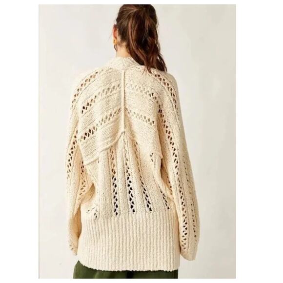 Free People Cable Knit Button-Down Cardigan Size Medium - Picture 2 of 11